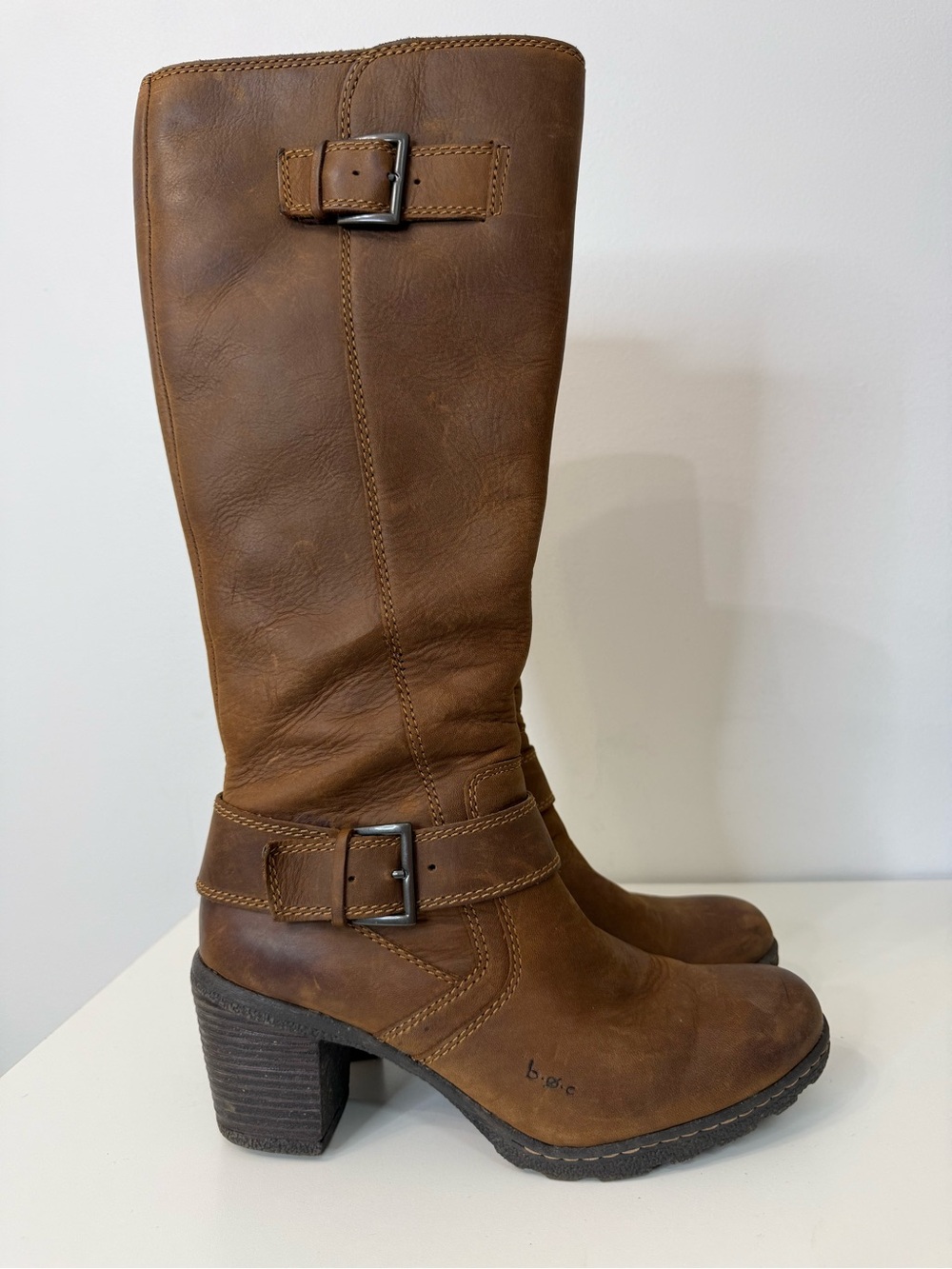 B.O.C. Distressed Brown Leather Buckle Riding Boots Stacked Block Heel Size 9.5